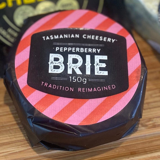 Pepperberry Brie by Tasmanian Cheesery